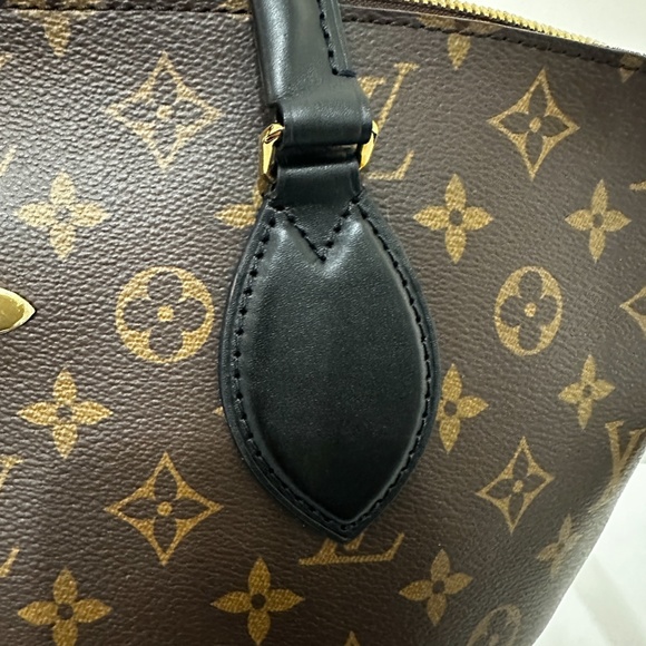 LOUIS VUITTON Monogram Flower Zipped Tote MM Black - Picture 10 of 14